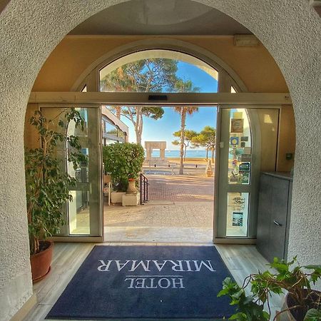 Hotel Restaurant Miramar L'Orchidee La Ciotat Exterior photo