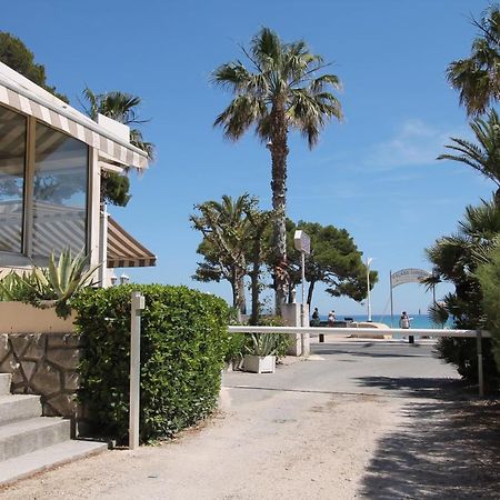 Hotel Restaurant Miramar L'Orchidee La Ciotat Exterior photo