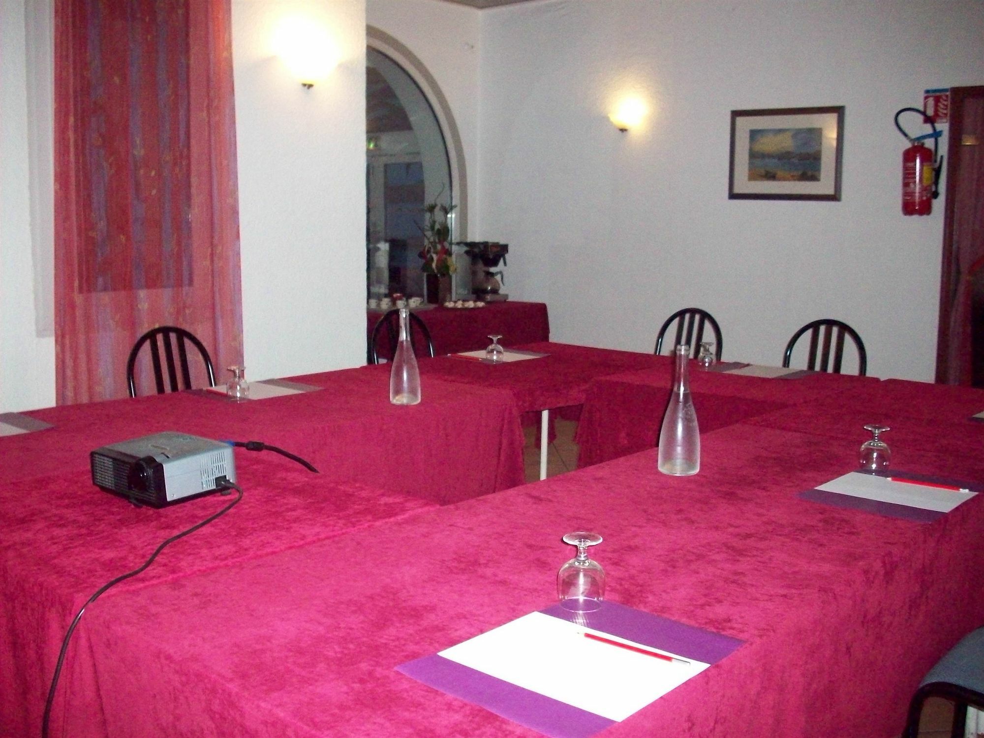 Hotel Restaurant Miramar L'Orchidee La Ciotat Exterior photo